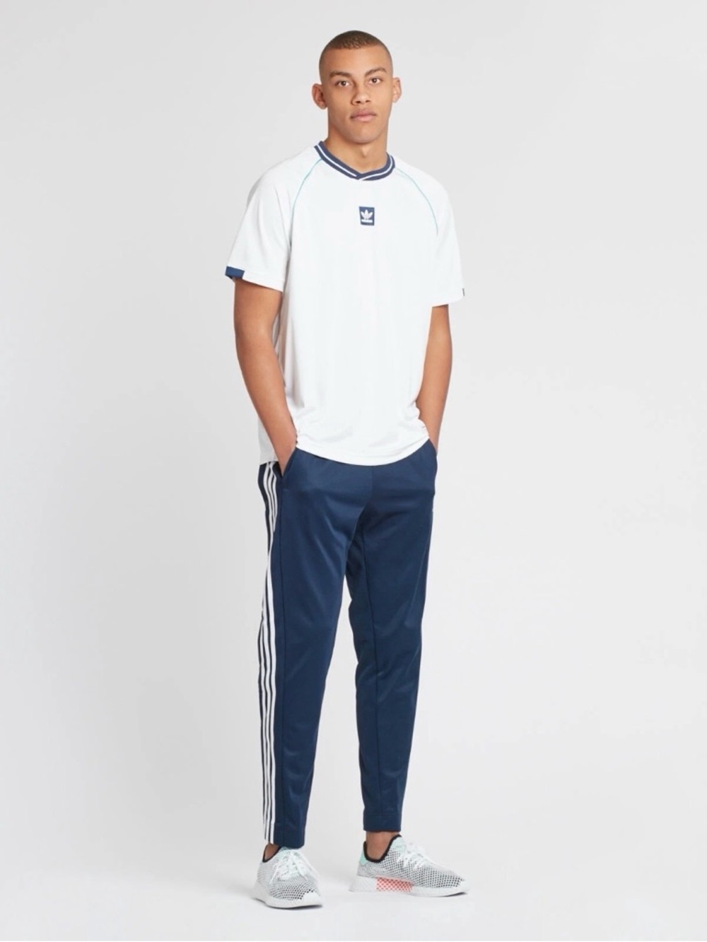 Adidas Originals Mens Athleisure Jersey soccer tee CE1811 - Picture 5 of 16